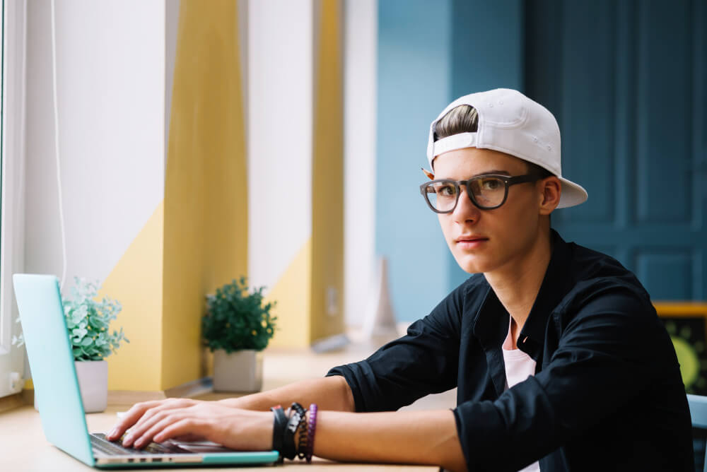 Early decision vs early action vs regular decision: how to pick your round